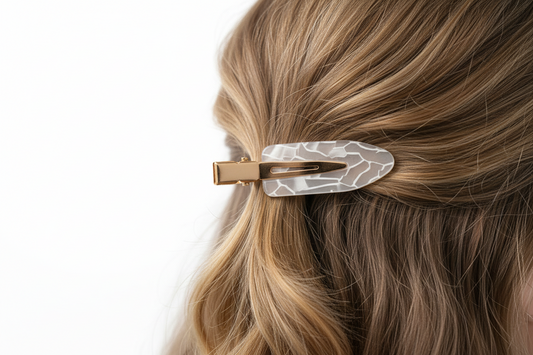 Haarspangen in Creme-Ton