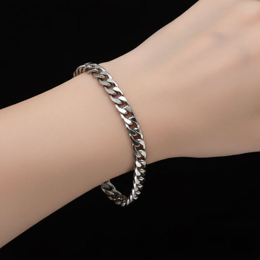 Flaches Panzerarmband in Silber, klassisches Kettendesign